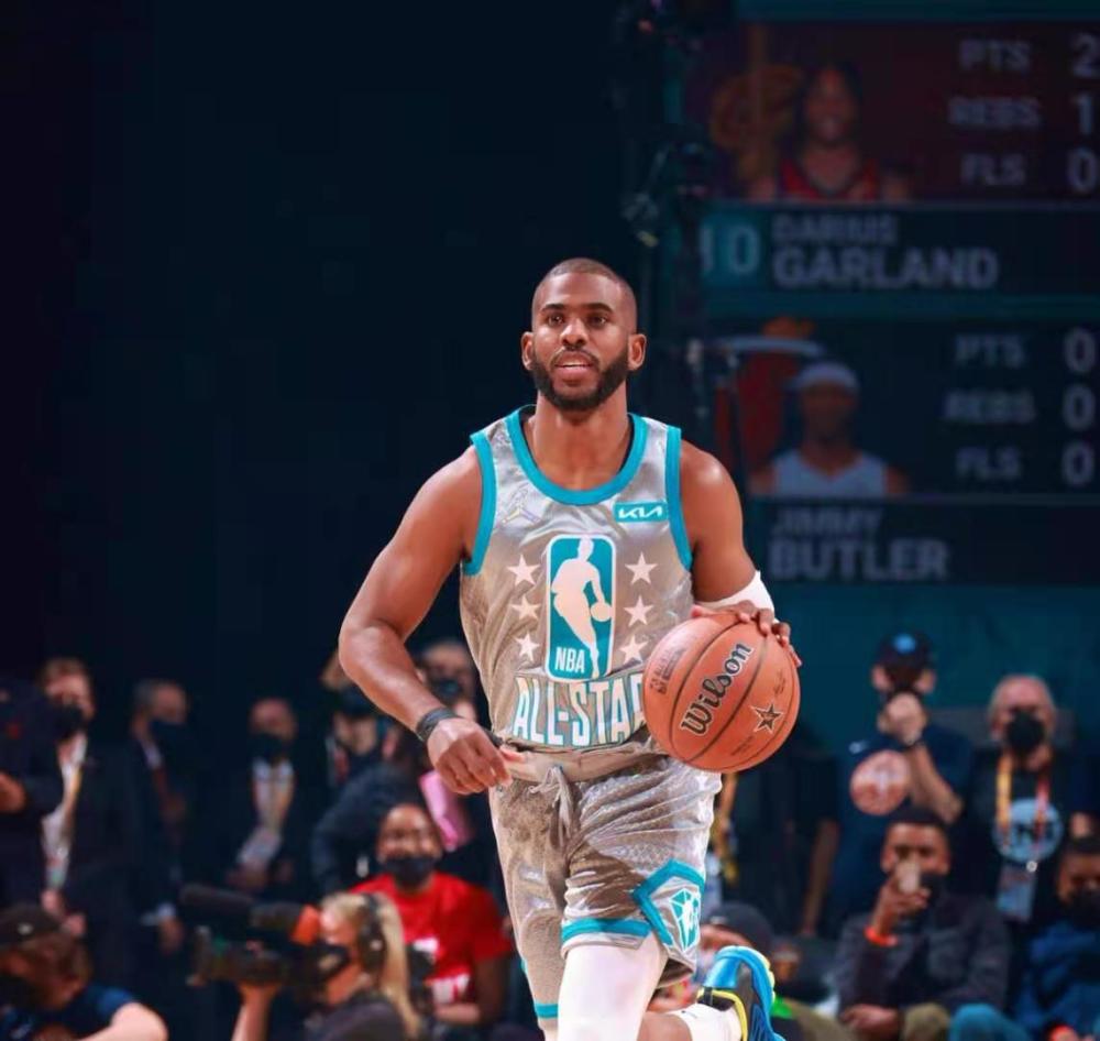 展现出了强 展现出了强